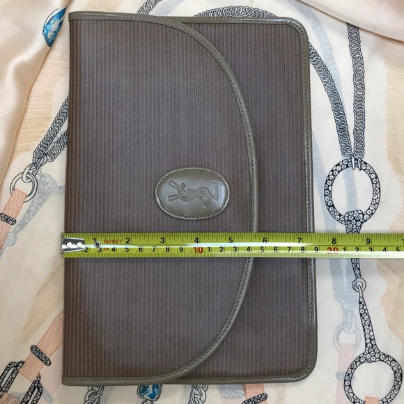Yves Saint Lauren Clutch - Picture 8 of 9